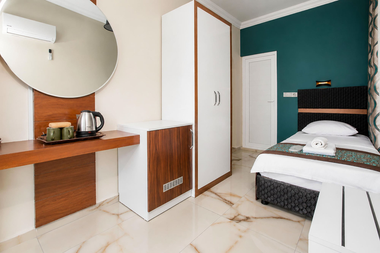 Room 3, Dublin Hotel, Alanya