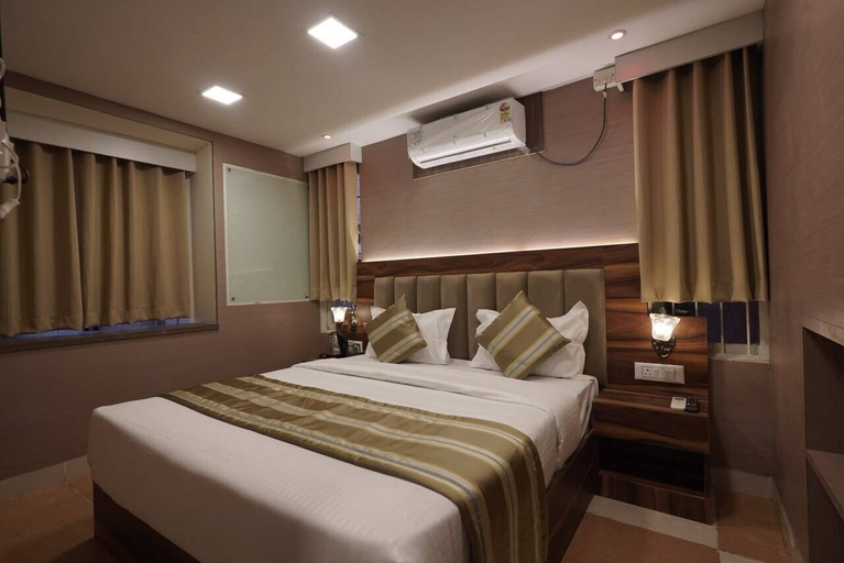 Room 2, Imperial Palace, Bangalore