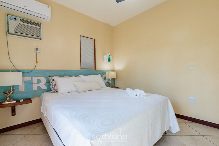 Room 4, Beautiful House With Pool & Barbecue Ura0015, Porto Seguro