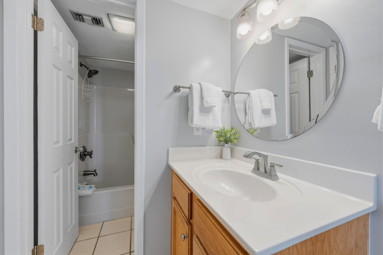Bathroom 3, Seaside Beach & Racquet 3501, Baldwin