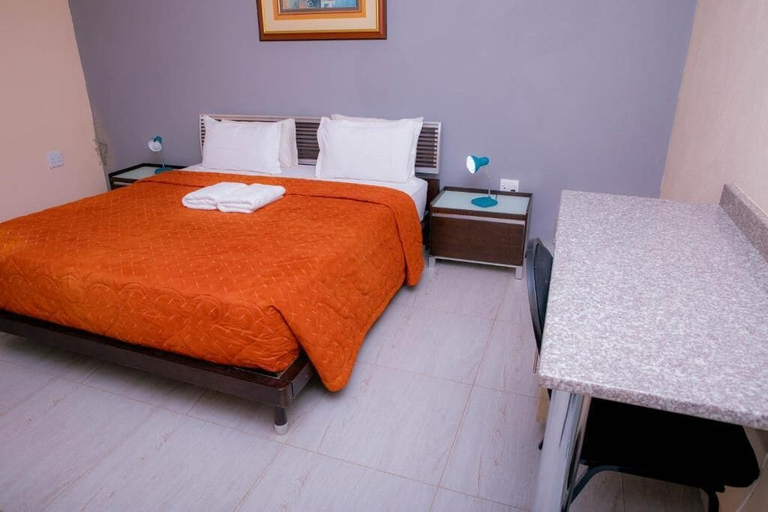 Room 4, Matsamo Lakeview Lodge, Ehlanzeni