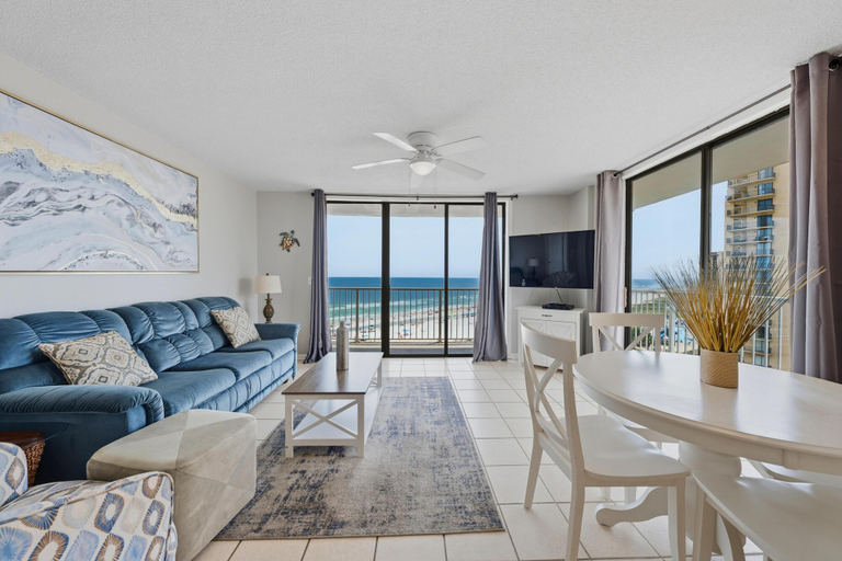 Others 5, Seaside Beach & Racquet 3501, Baldwin