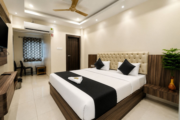 Room 3, Hotel King's Kalinga-Nr Bhuasuni Temple, Khordha