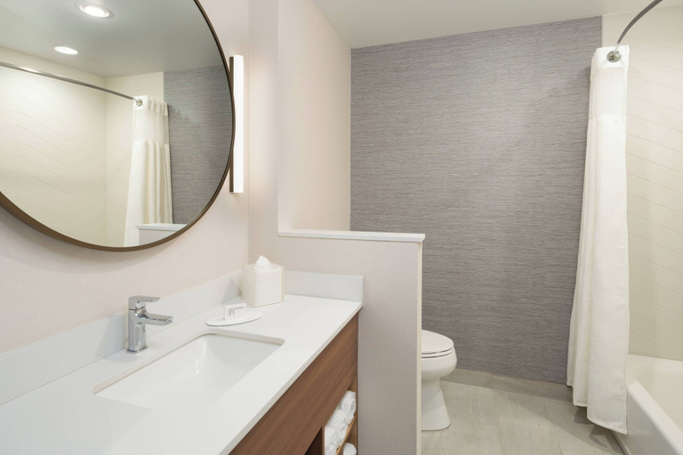 Bathroom 4, Fairfield Inn & Suites by Marriott Vero Beach, Indian River