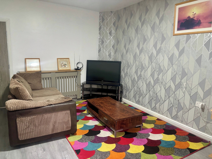 Living area 5, Homesrentals Ensuite Sleeps 2 With High Speed Wifi, Sandwell