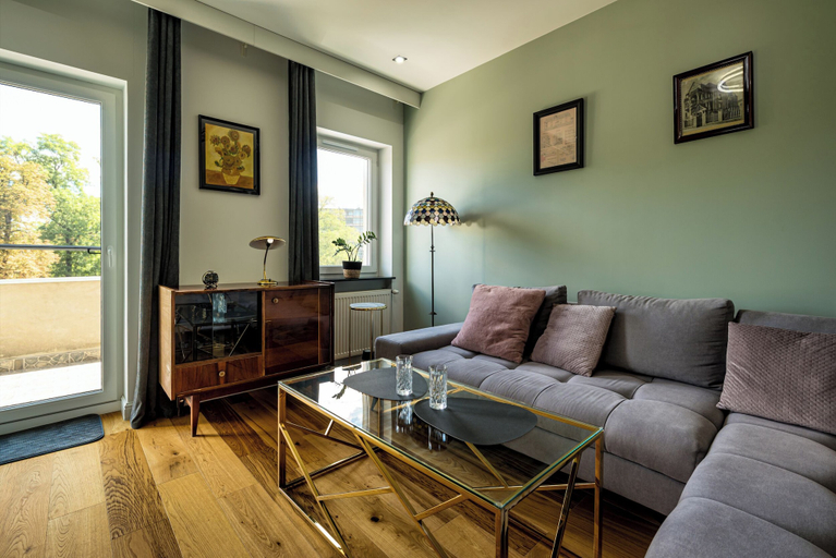Living room 3, RentPlanet - Apartament Wolbromska, Środa Śląska