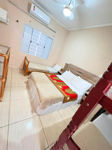 Bedroom 2, Pousada Zambeze, Praia Grande