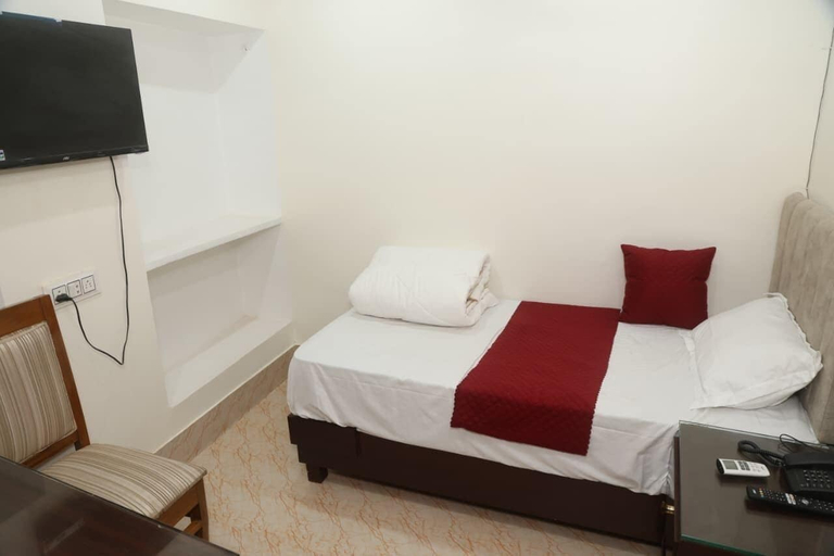 Room 3, Hotel Om Palace, Gwalior