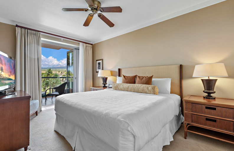 Room 3, Honua Kai Resort & Spa by Maui Resort Rentals, Maui