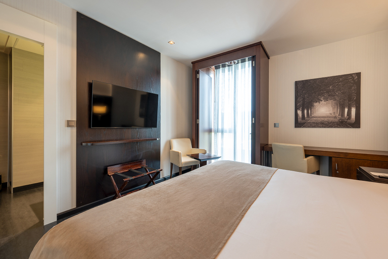 Bedroom 2, Santos Diagonal Plaza, Zaragoza