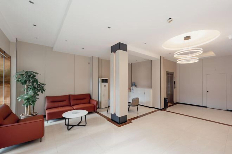 Others 5, Xingelin Business Hotel, Huangshi