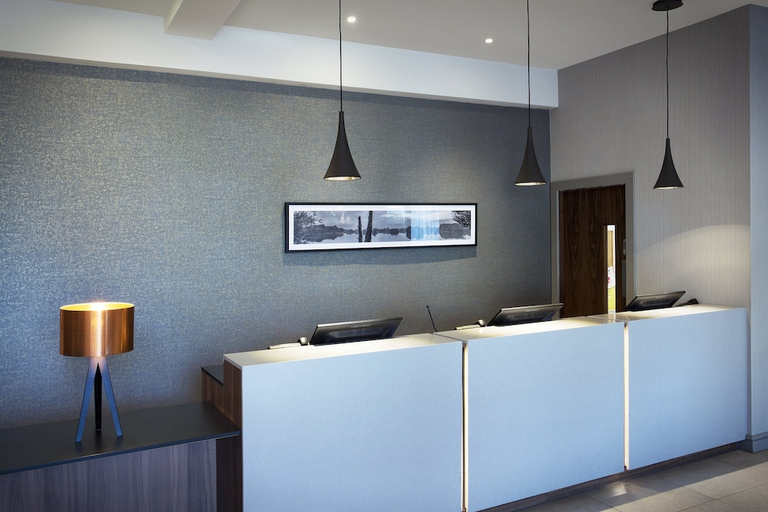 Public Area, Leonardo Hotel East Midlands Airport, Leicestershire
