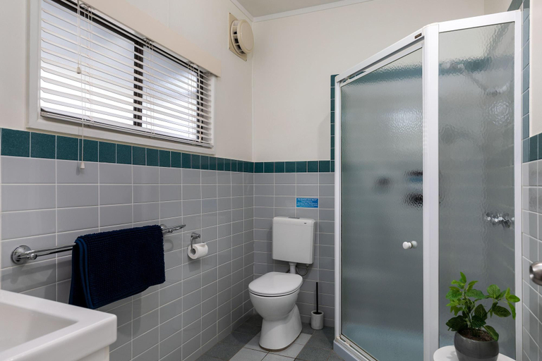 Bathroom 5, The Cove Jervis Bay, Jervis Bay
