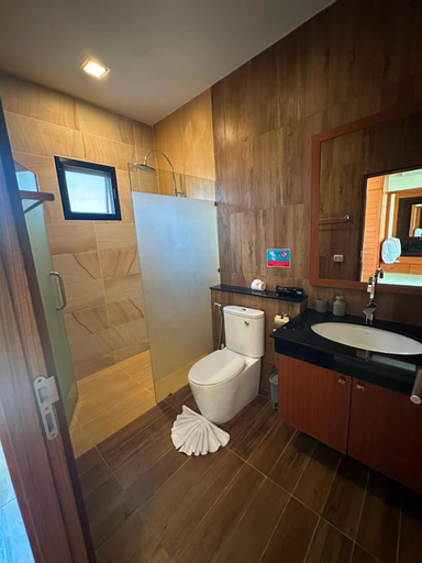 Bathroom 5, 3 bedroom Vip Villa Rawai Phuket, Phuket Island