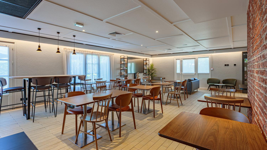 Food & Drinks 5, Hotel Campanile Grenoble Nord - Saint Egrève, Isère
