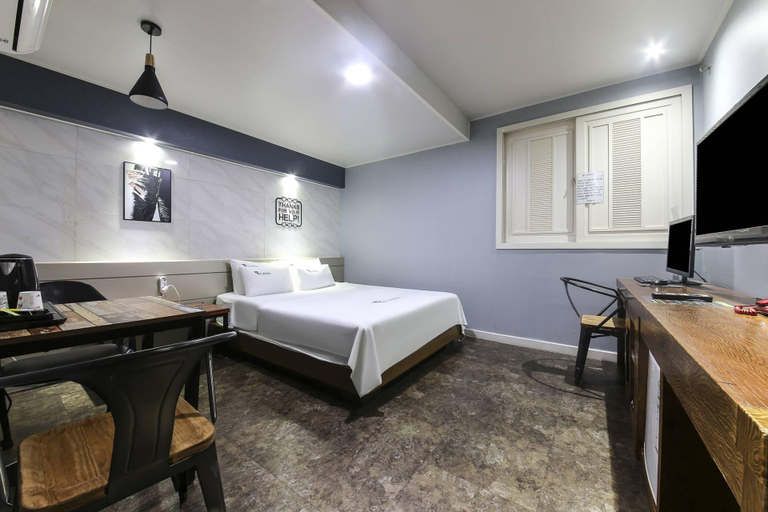 Bedroom 4, Jinju Feel Hotel, Jinju