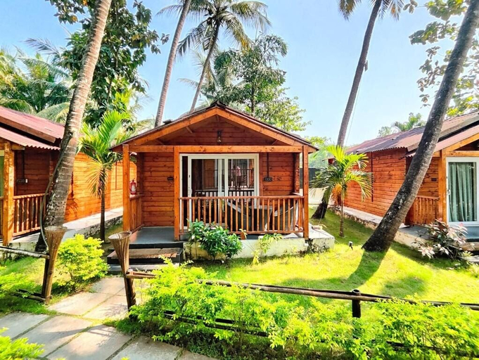 Exterior & Views 2, Tranquill Riverside Luxury Cottages, North Goa