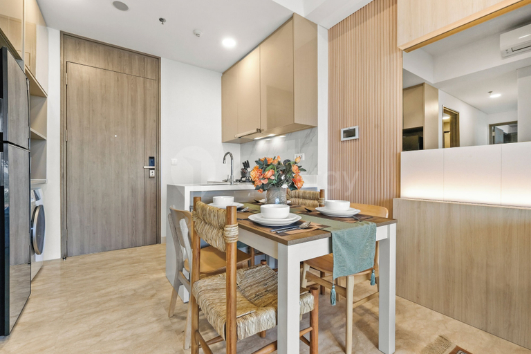 Dining room 2, Tamora by Kozystay - Cilandak, South Jakarta