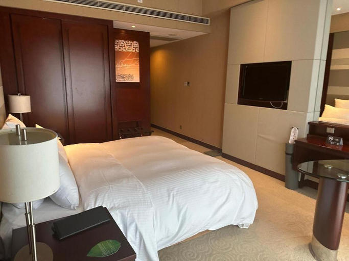Bedroom 2, The Qube Shanghai Nanqiao, Shanghai