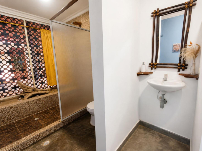 Bathroom 2, Coccoloba Beach Hostel, Riohacha