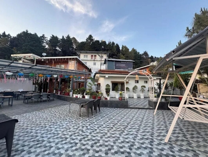 Outdoor dining 2, The Wild Canopy, Dehradun