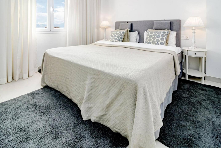 Bedroom 2, Cp - Modern Beachside Apartment In Estepona, Málaga
