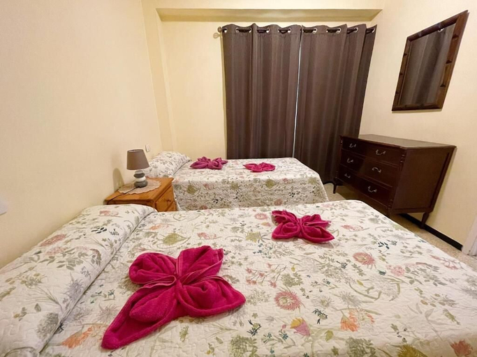 Room 3, Edificio Sierra, Santa Cruz de Tenerife