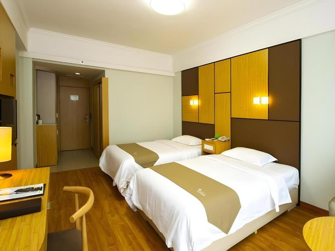 Bedroom 3, Vatica Hangzhou Linan Qianwang Street Hotel, Hangzhou