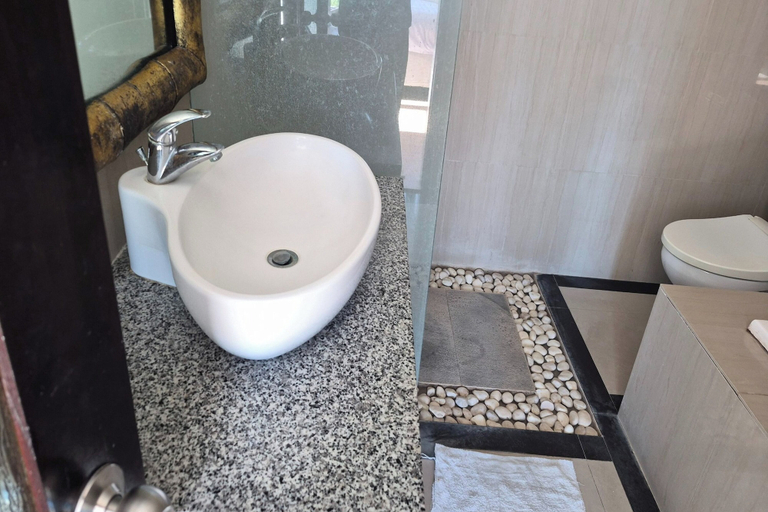 Bathroom 4, Canggu Spirit Guest House, Badung
