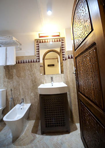 Bathroom 3, Dar Yasmine, Tanger-Assilah
