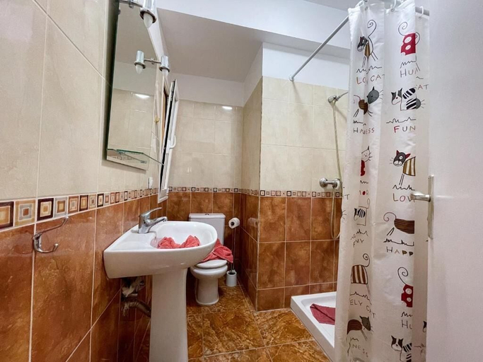 Bathroom 2, Edificio Sierra, Santa Cruz de Tenerife