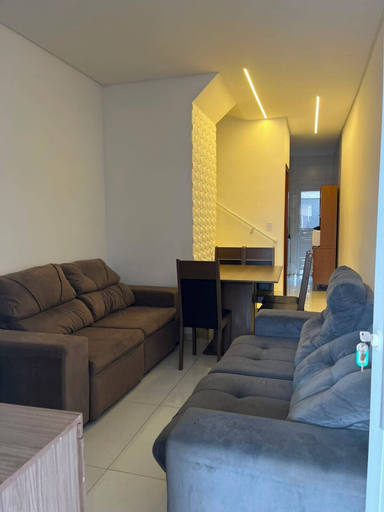 Living area, Sobrado com 2 suites a 400 mts do mar, Praia Grande