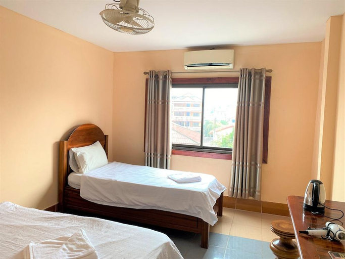 Bedroom 2, ViengSavanh GuestHouse, Vangvieng