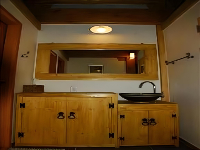 Others 4, Namhae Hanok Pension Gowunjae, Namhae
