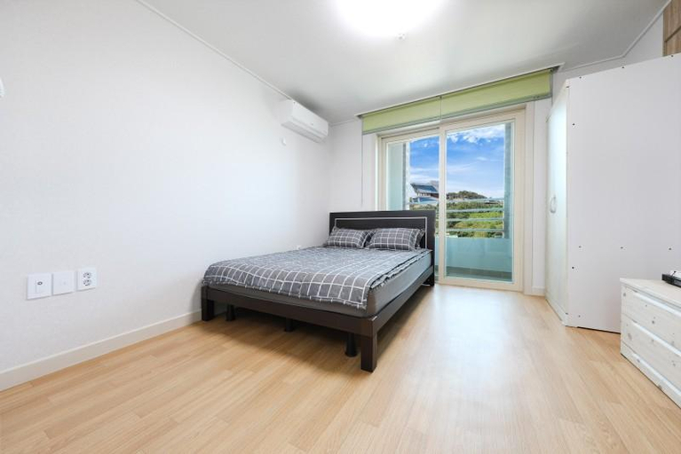 Bedroom, Samcheok Ddabong Pension, Samcheok