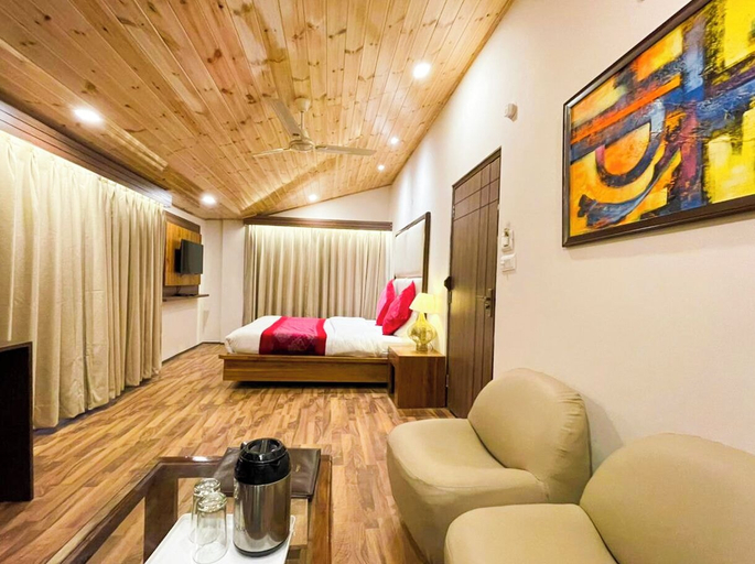 Bedroom 2, Hotel Vintage, Kullu