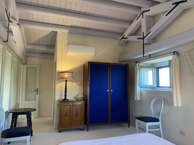 Room 5, Exclusive Countryside Retreat, Charm & Pool, Ragusa