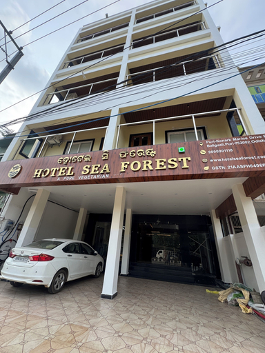 Exterior detail, Hotel Sea Forest, Puri