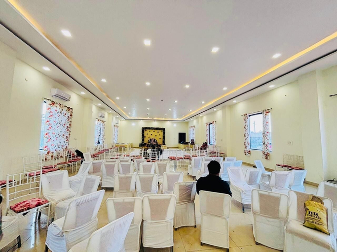 Food & Drinks 5, Sajjan Bagh Resort, Ajmer