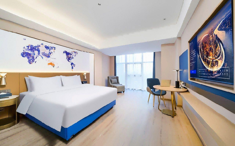 Bedroom 2, Kyriad Marvelous Hotel (Dongguan Huayang Lake University City Store), Dongguan