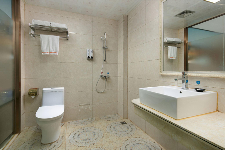 Bathroom 3, Aijia Chain Hotel (Shenzhen Pingshan), Shenzhen