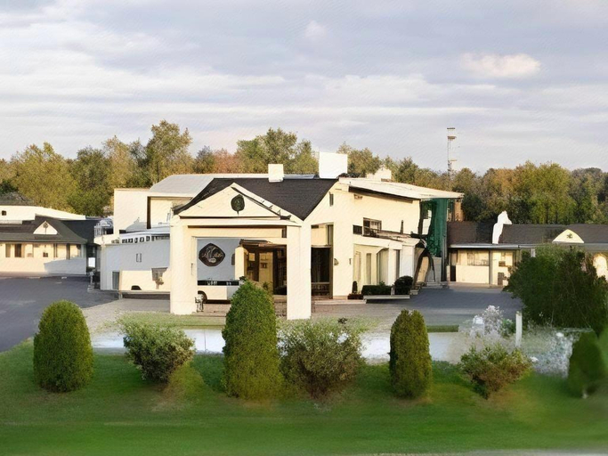 Others, Colonie Inn and Suites, Albany