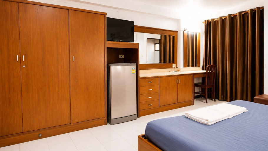 Room 3, Yindee Court Hotel, Muang Rayong