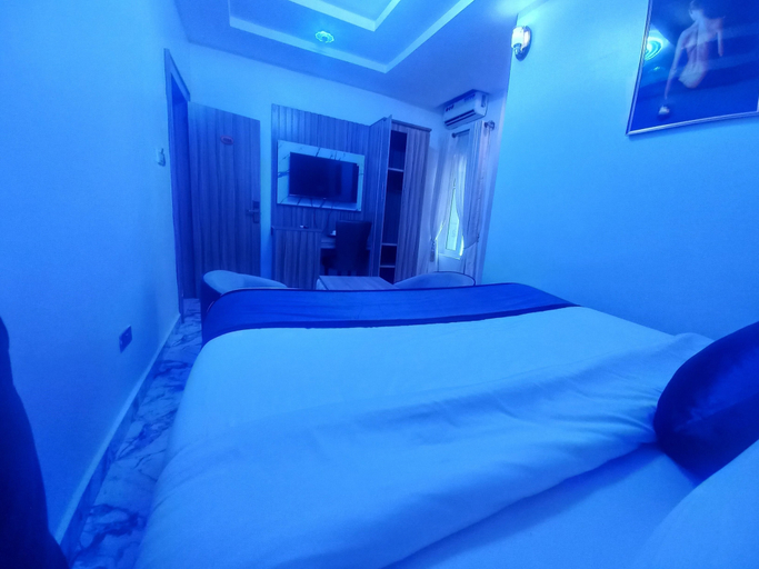 Room 3, Edo Heritage Hotel and Suites, Ikpoba-Okha