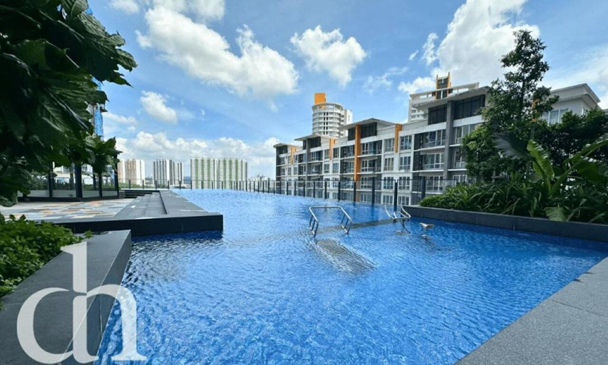 Outdoor pool, Bloomsvale Residence OKR By Dehoz Suites, Kuala Lumpur