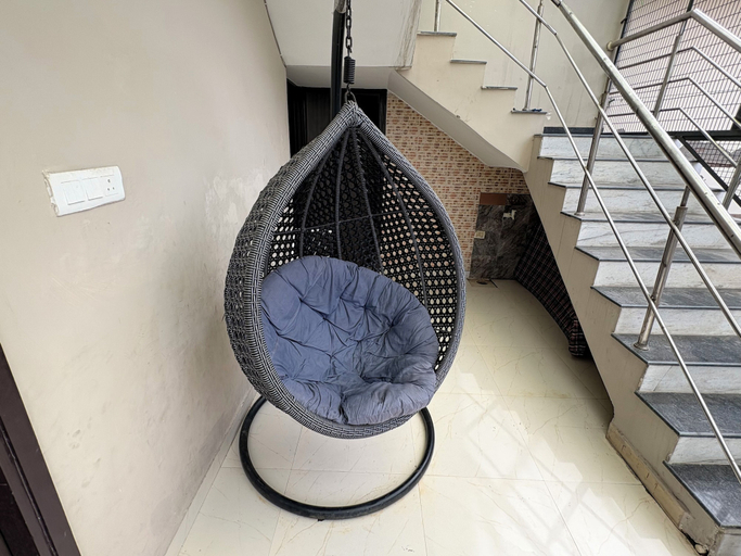 Terrace/patio 4, 2BHK Luxury Villa by Iraaya Stays, Mathura