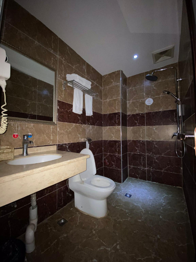 Bathroom, Ganzhou Kangcheng Holiday Hotel, Ganzhou