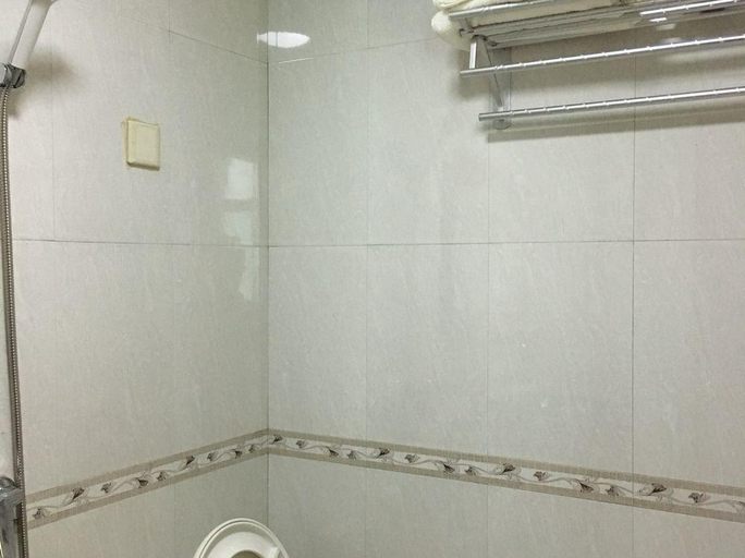 Bathroom 3, Tantu Haibian Renjia Hotel, Ningde