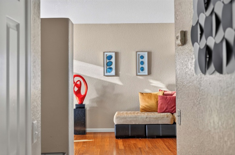 Interior 4, 80398 Corte Alegria LLC, Riverside