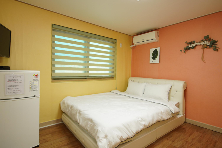 Bedroom 2, Boryeong Bada Yeohaeng Pension, Boryeong